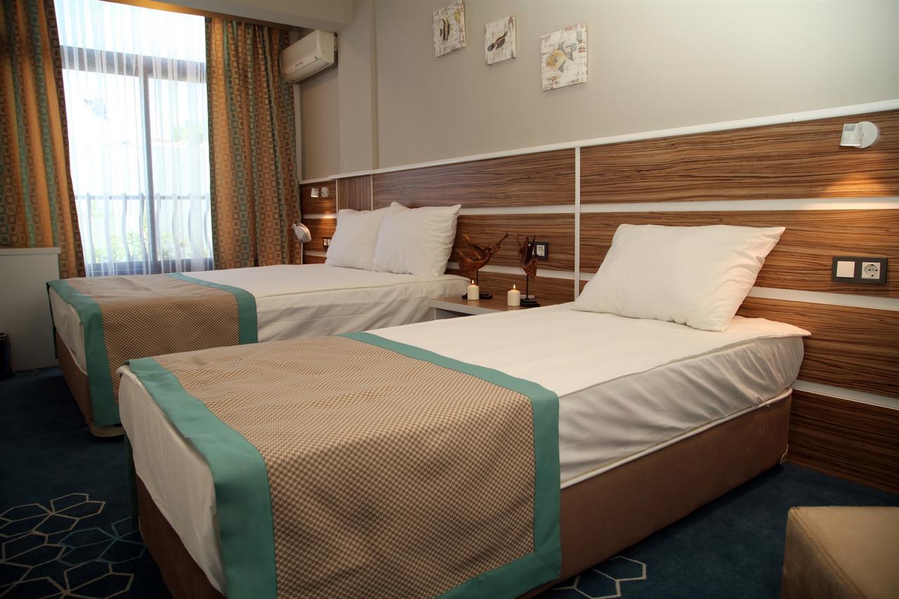 Pirlanta Butik Hotel Çeşme Exteriör bild